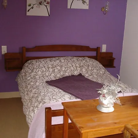Relais Du Chateau Hotel 2*