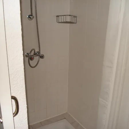 Relais Du Chateau Hotel 2*