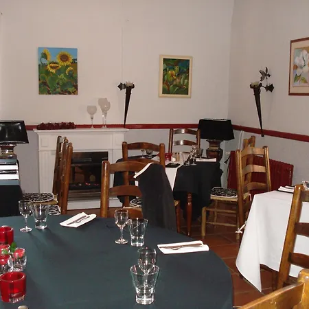 Hotel Relais Du Chateau 2*