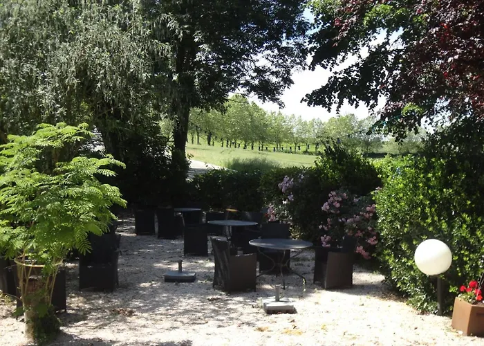 Отель Relais Du Chateau