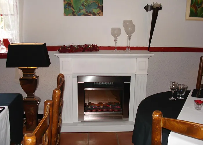 Отель Relais Du Chateau 2*