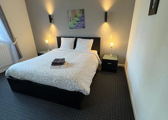 Relais Du Chateau 2* Saint-Blancard